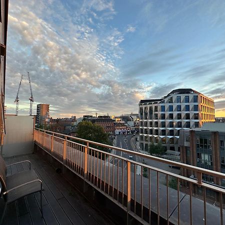 Spacious 2 Bedroom Penthouse Retreat London Exterior foto