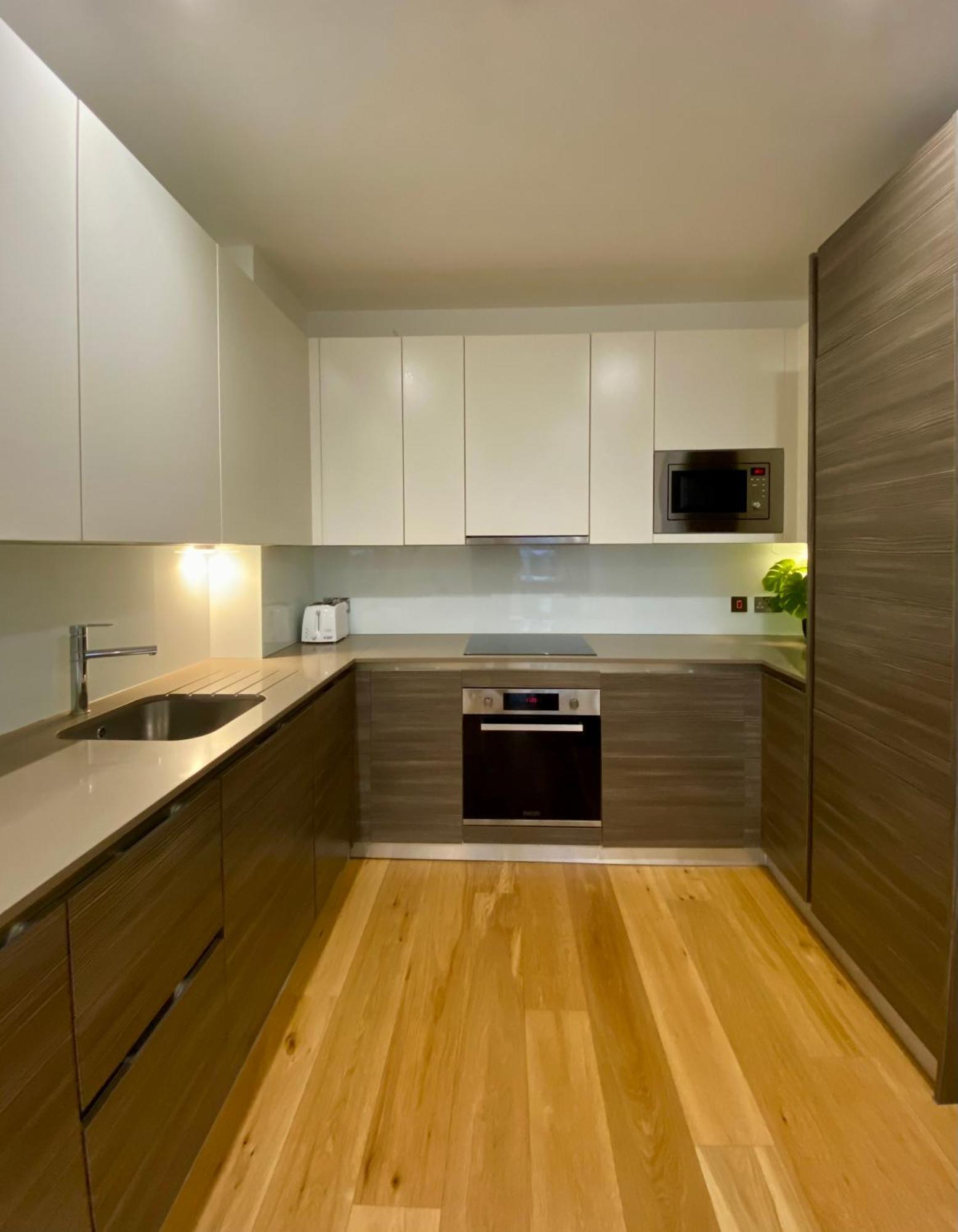 Spacious 2 Bedroom Penthouse Retreat London Exterior foto